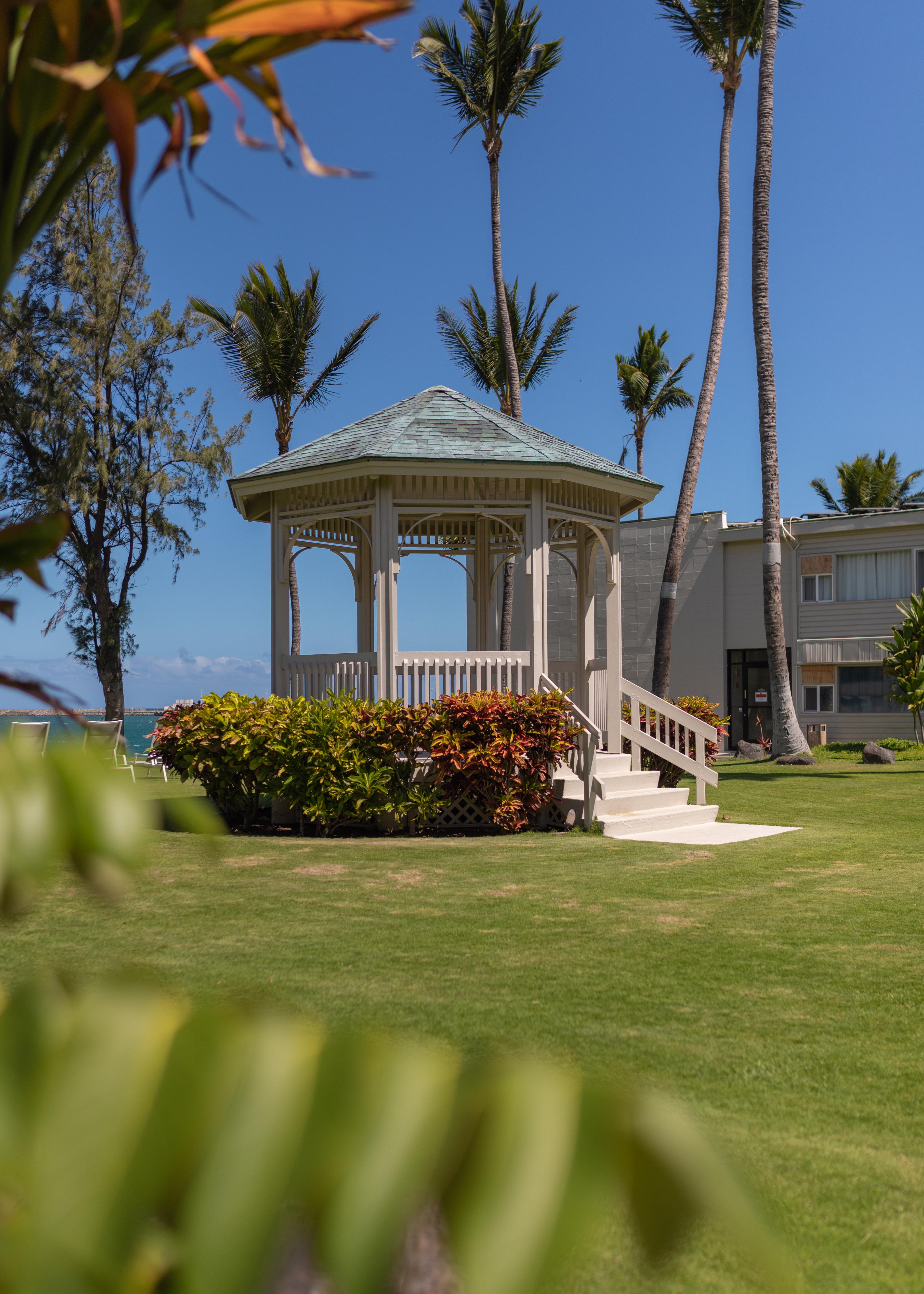 Maui Hotel